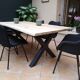 Table en Chêne massif clair , vitrifiée, pour 8 personnes confort avec pieds métal en X