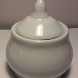 Set of 4 small covered pots in white porcelain