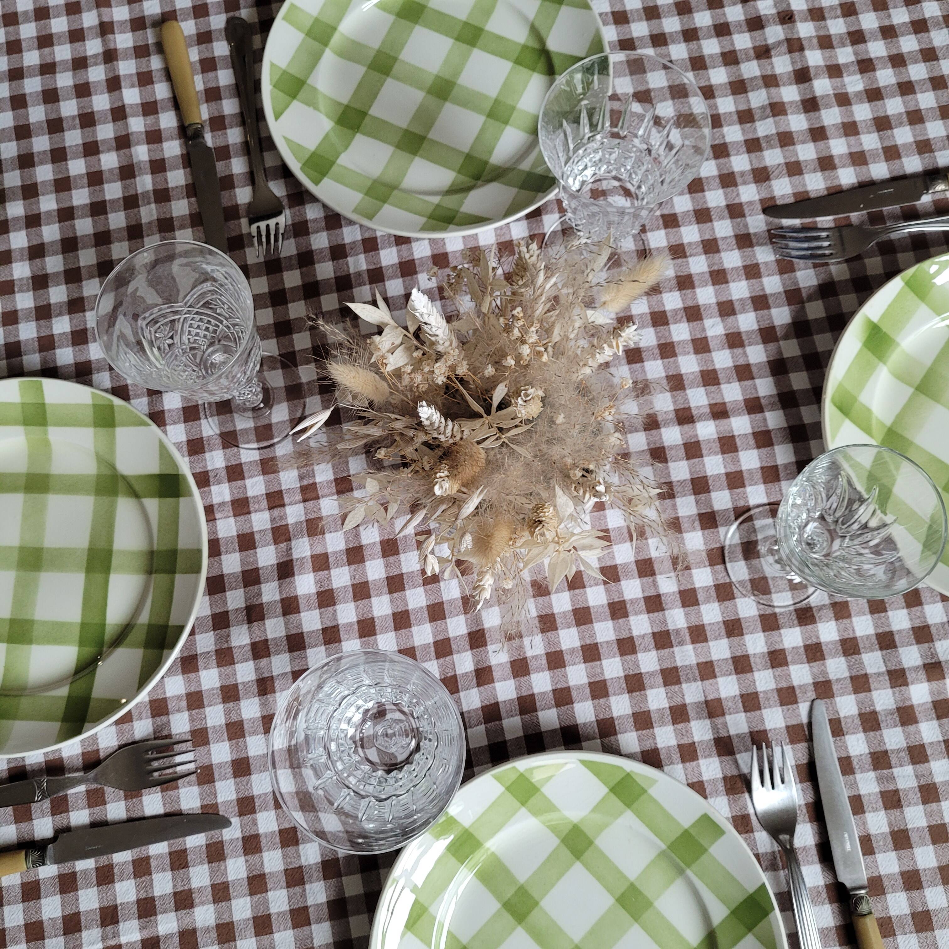 La Redoute x Selency set of 4 flat green plates