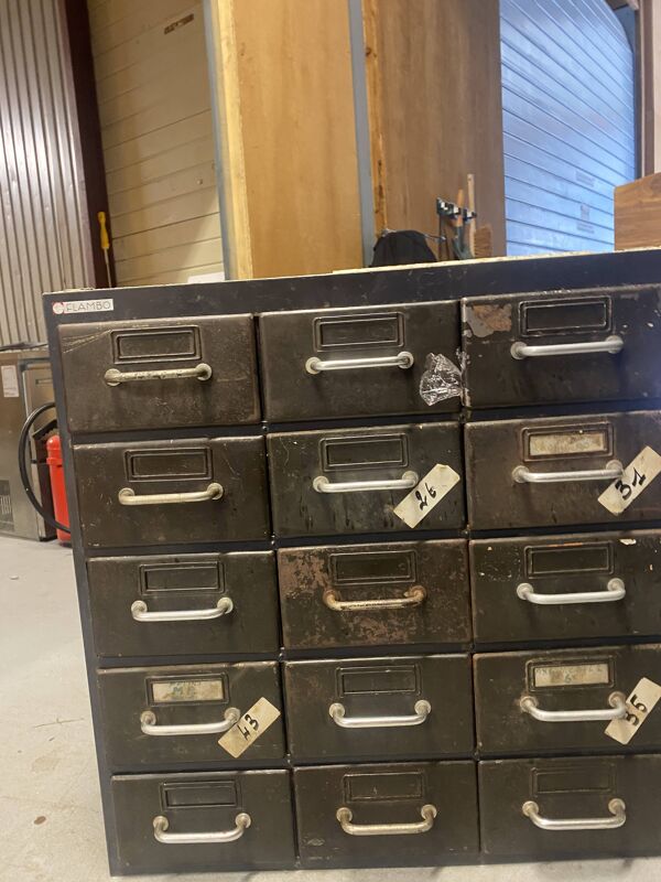 Meubles tiroir flambo