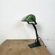 Lampe de banque vintage en émail vert, années 1950