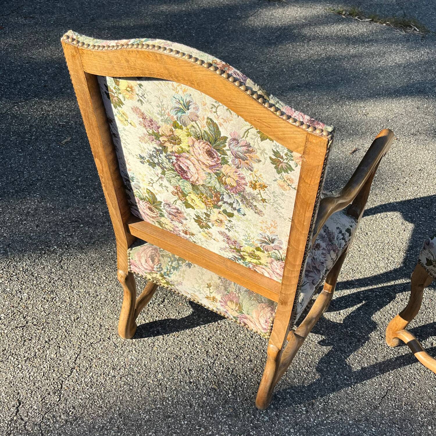 Fauteuil et chaise style Louis XIII