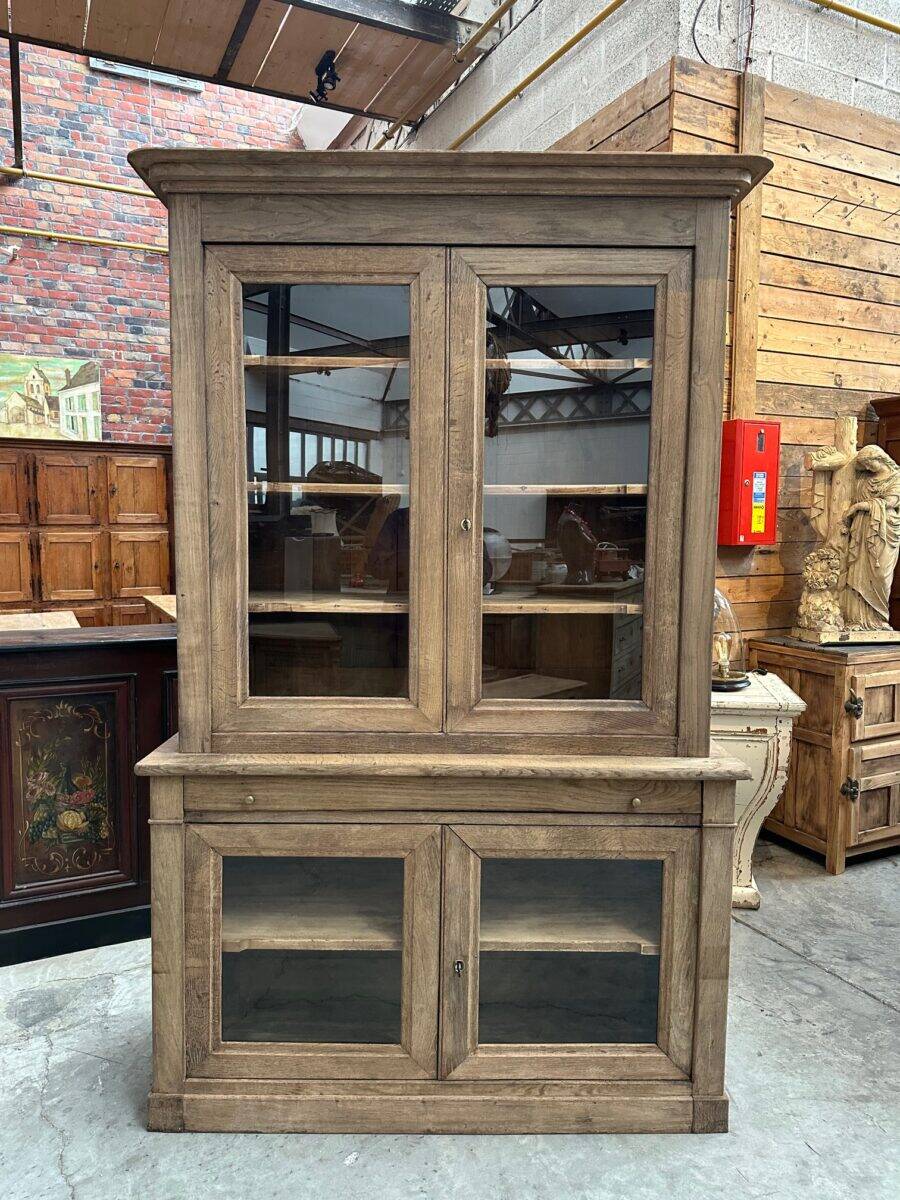 Vitrine de présentation fin XIXème