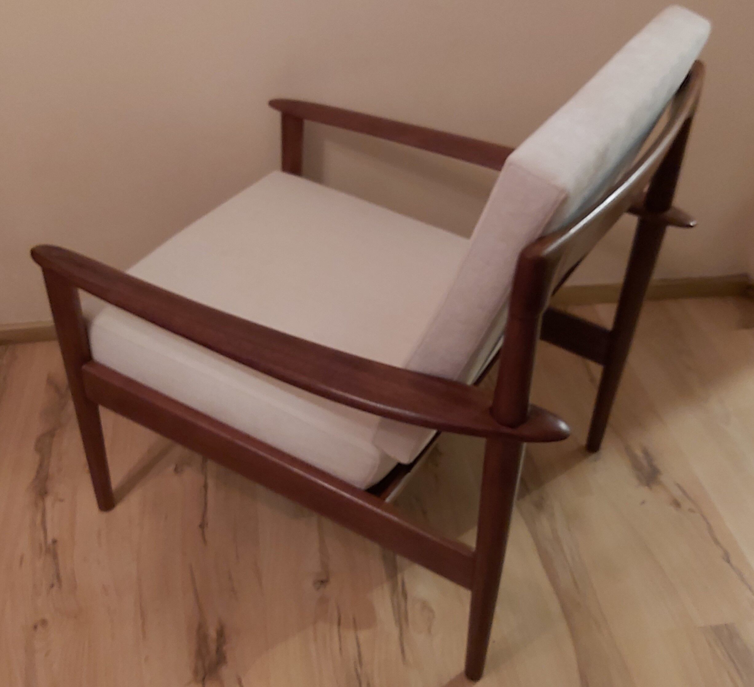 Pair of armchairs by G.Jalk for Poul Jeppesens Møbelfabrik, Denmark, 1950s