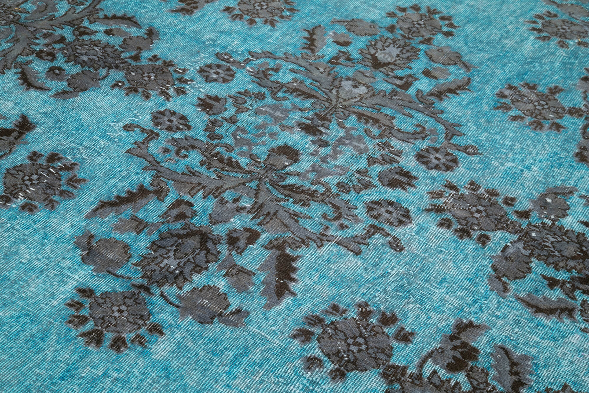 Hand-knotted oriental 1970s 200 cm x 319 cm blue carpet