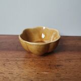 Small bowl in the shape of a vintage enameled ceramic flower