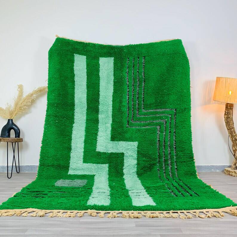 Handmade Moroccan rug 250cm x 150cm