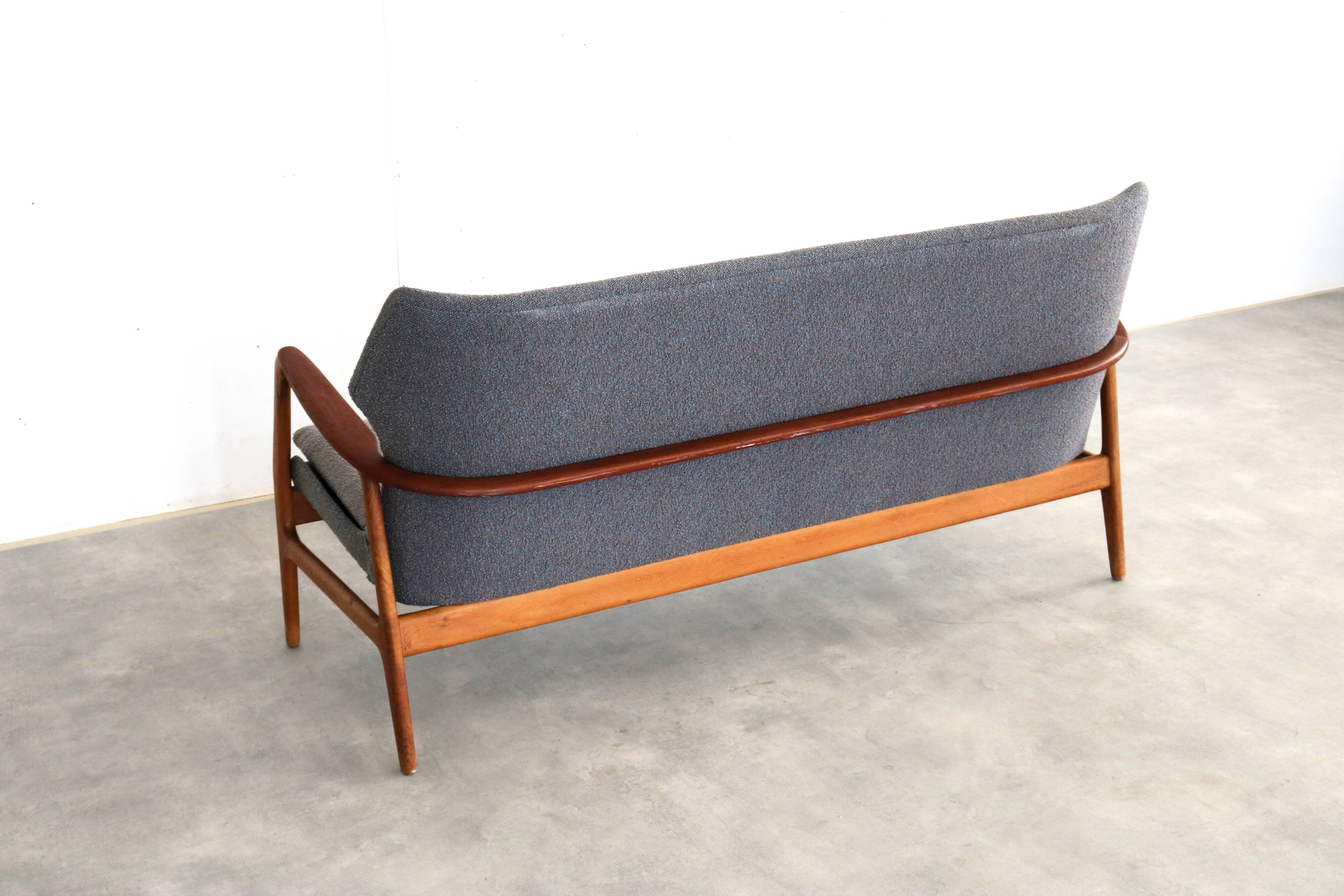 vintage sofa | bank | 60s | Bovenkamp
