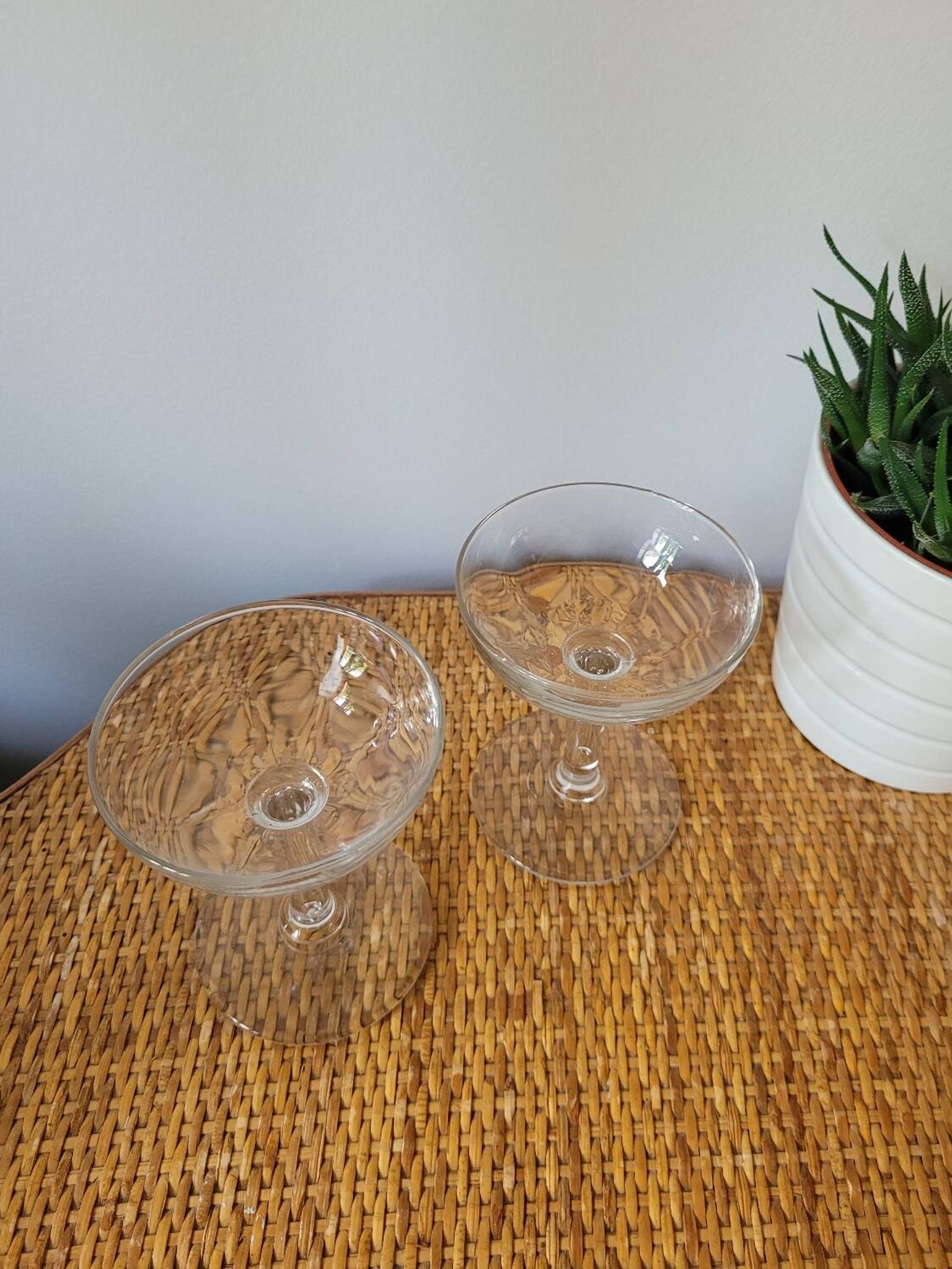 Set of 2 flat champagne glasses