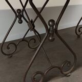 Table en fer forgé