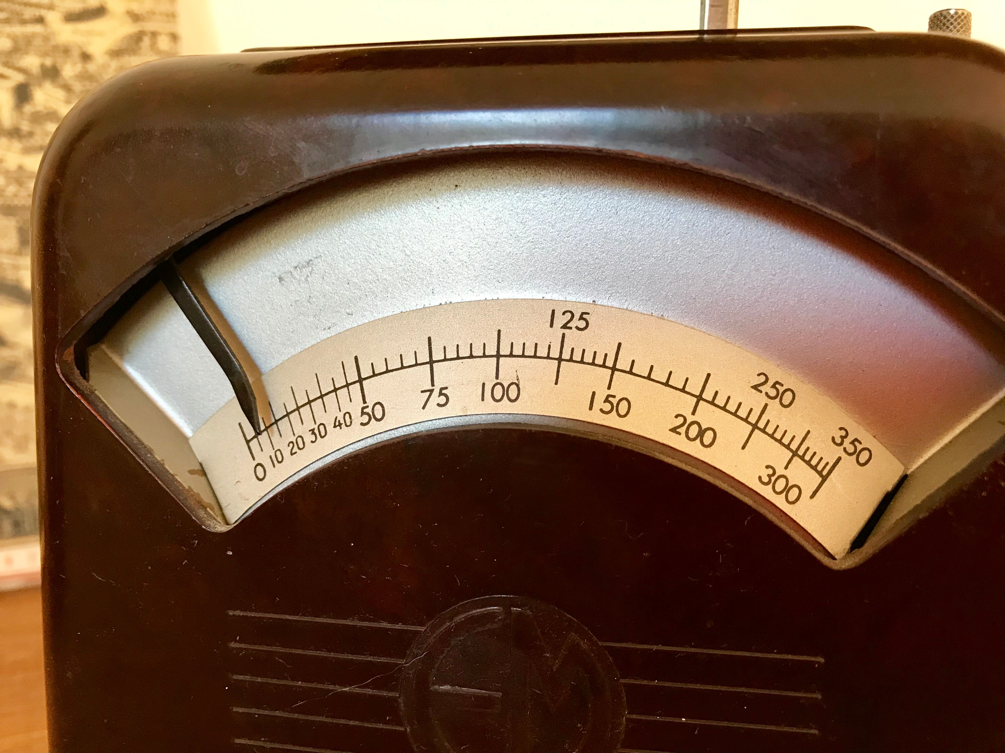 Balance weigh vintage