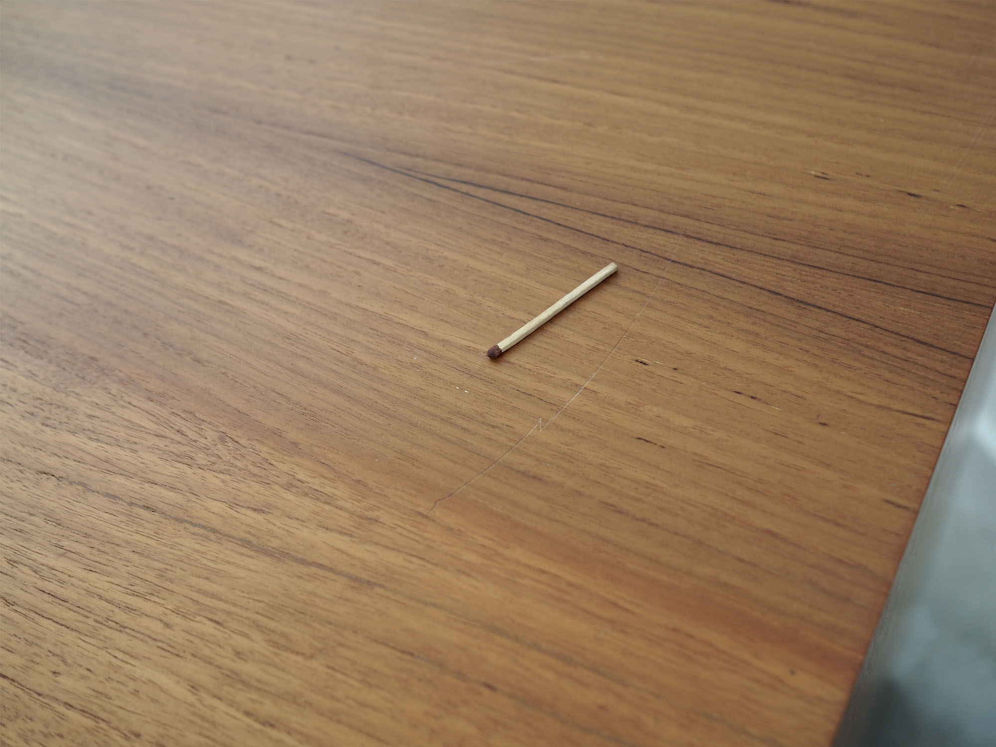 Commode en frêne, design danois, années 70, production: Danemark
