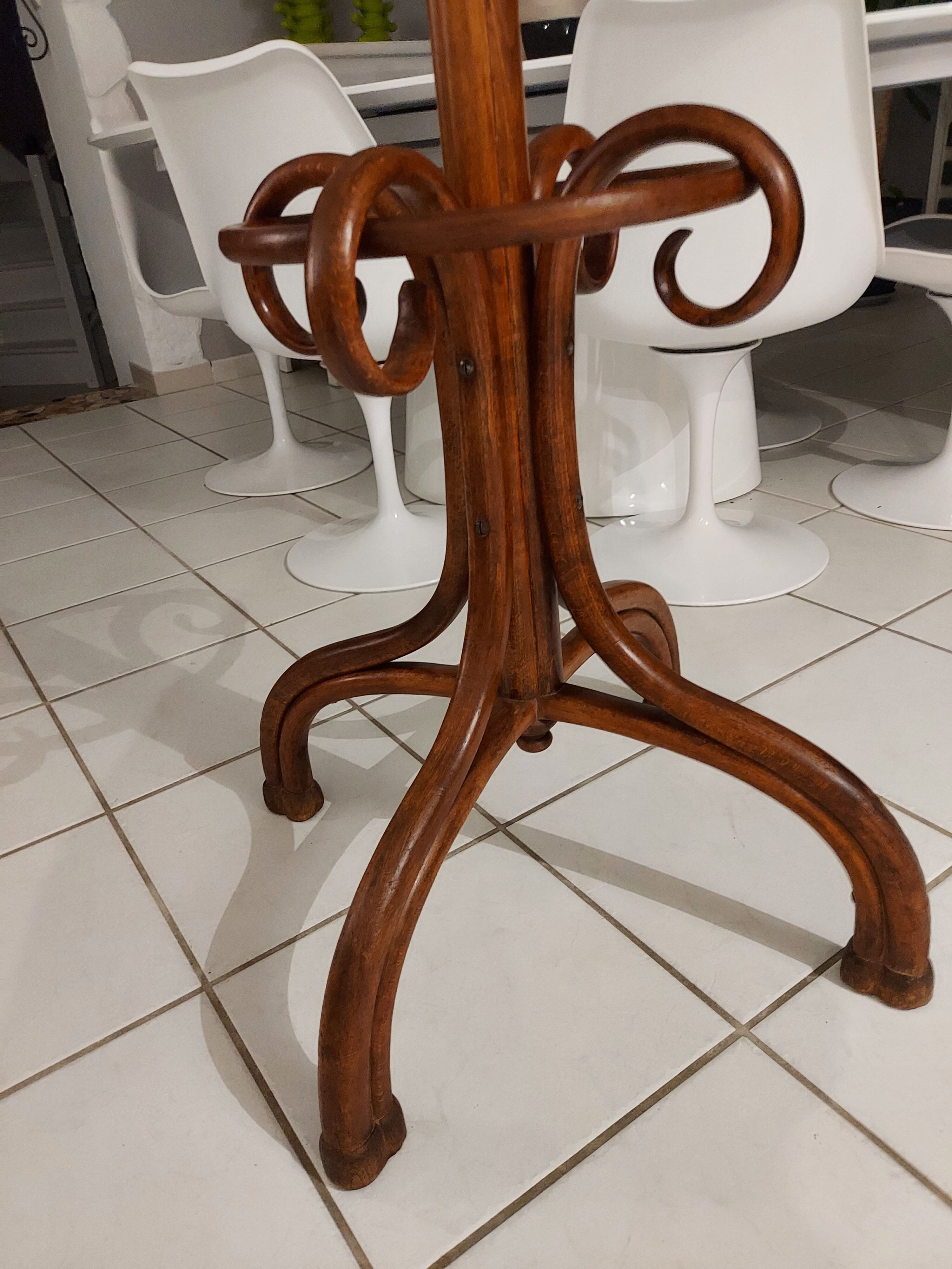 Peroquet coat rack by michael thonet 1900s
