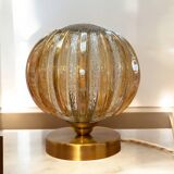 Lampe à poser globe en verre vintage bicolore