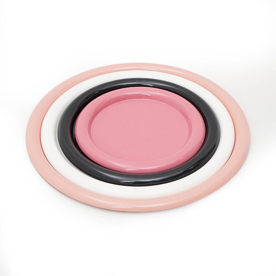 Enamelled metal bowls by Gianfranco Frattini for Progetti, 1970s, set of 4.