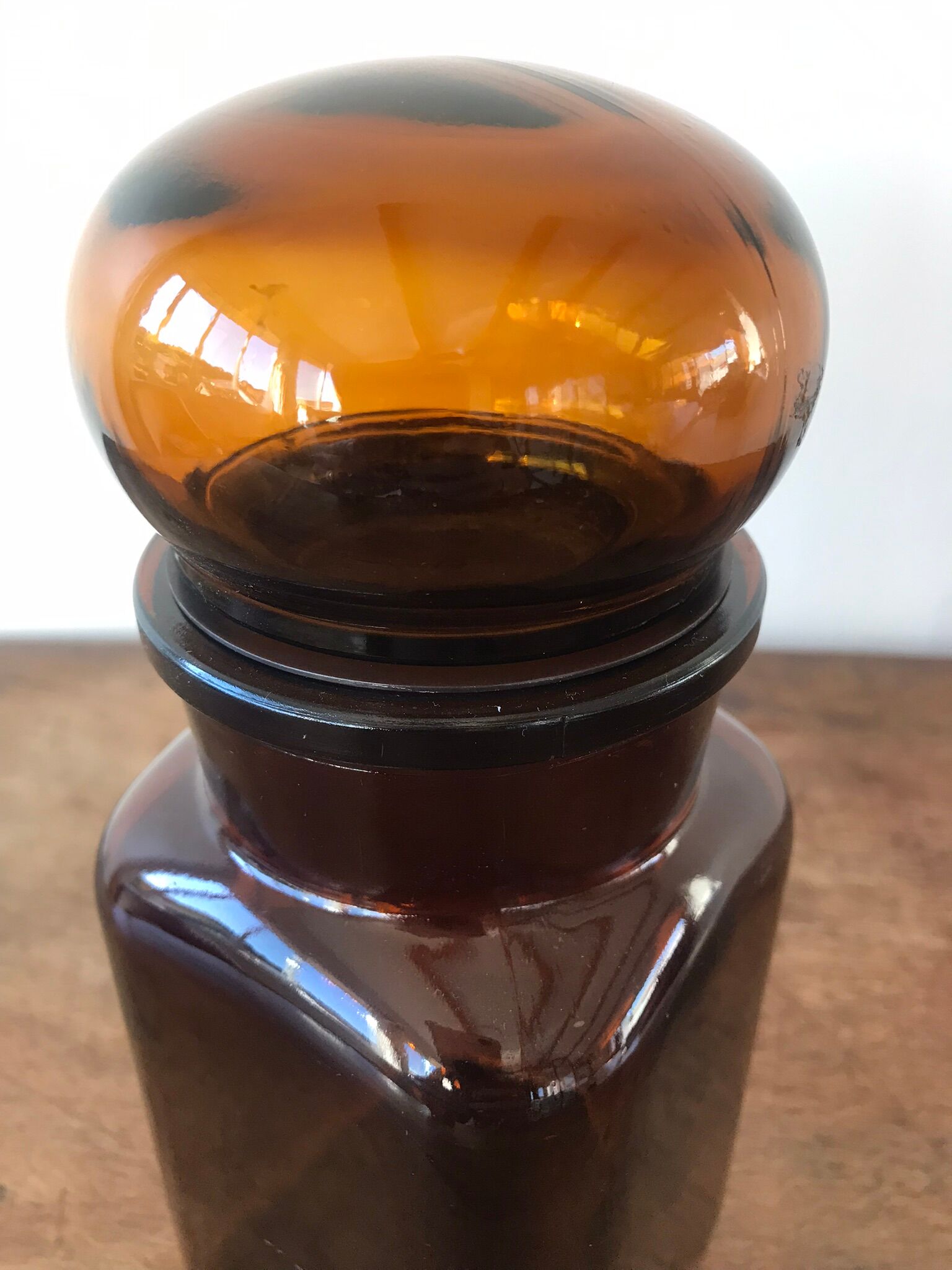 Amber glass jar