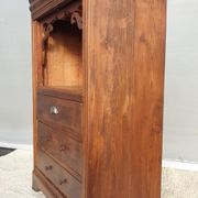 Meuble commode haute XIXème avec niche