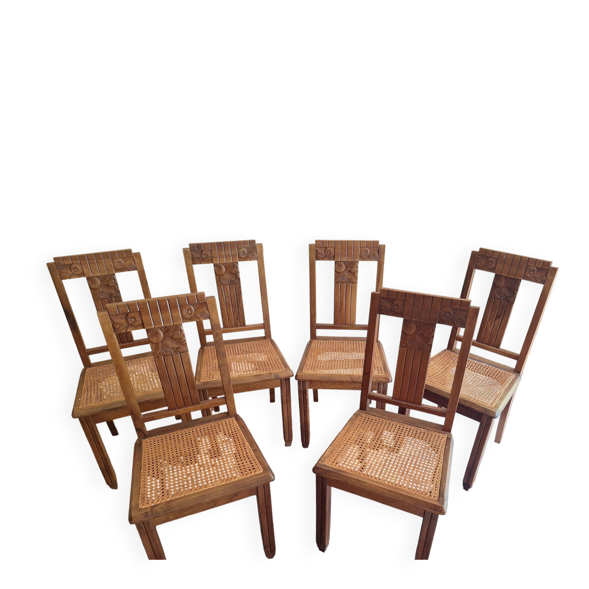 Set of 6 beautiful caned chairs in solid walnut Art Deco style.