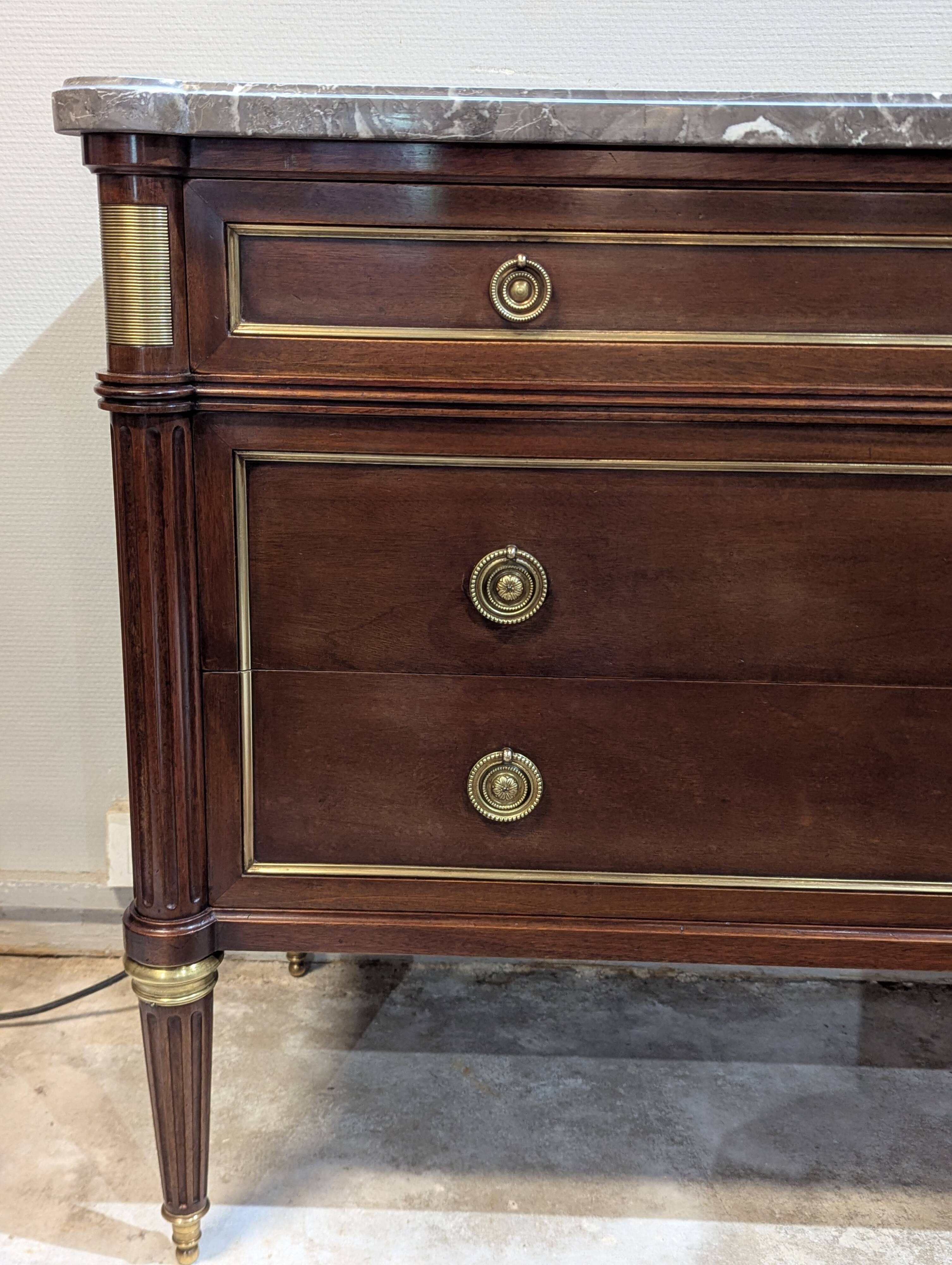 Commode louis xvi acajou
