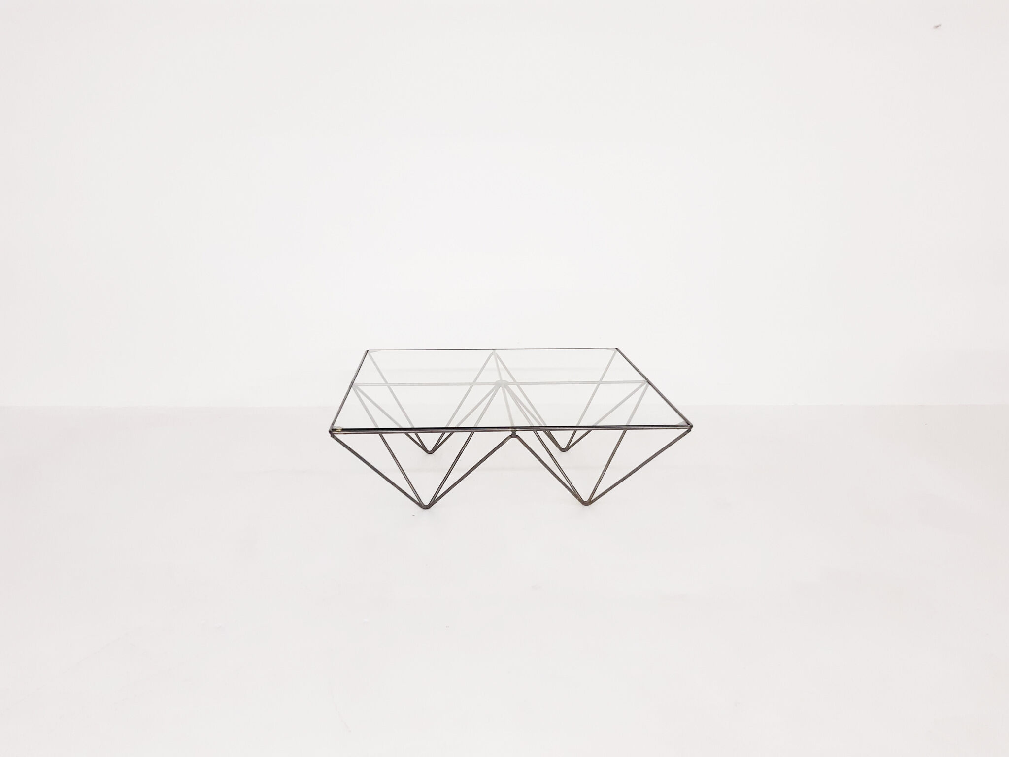 Minimalistic coffee table