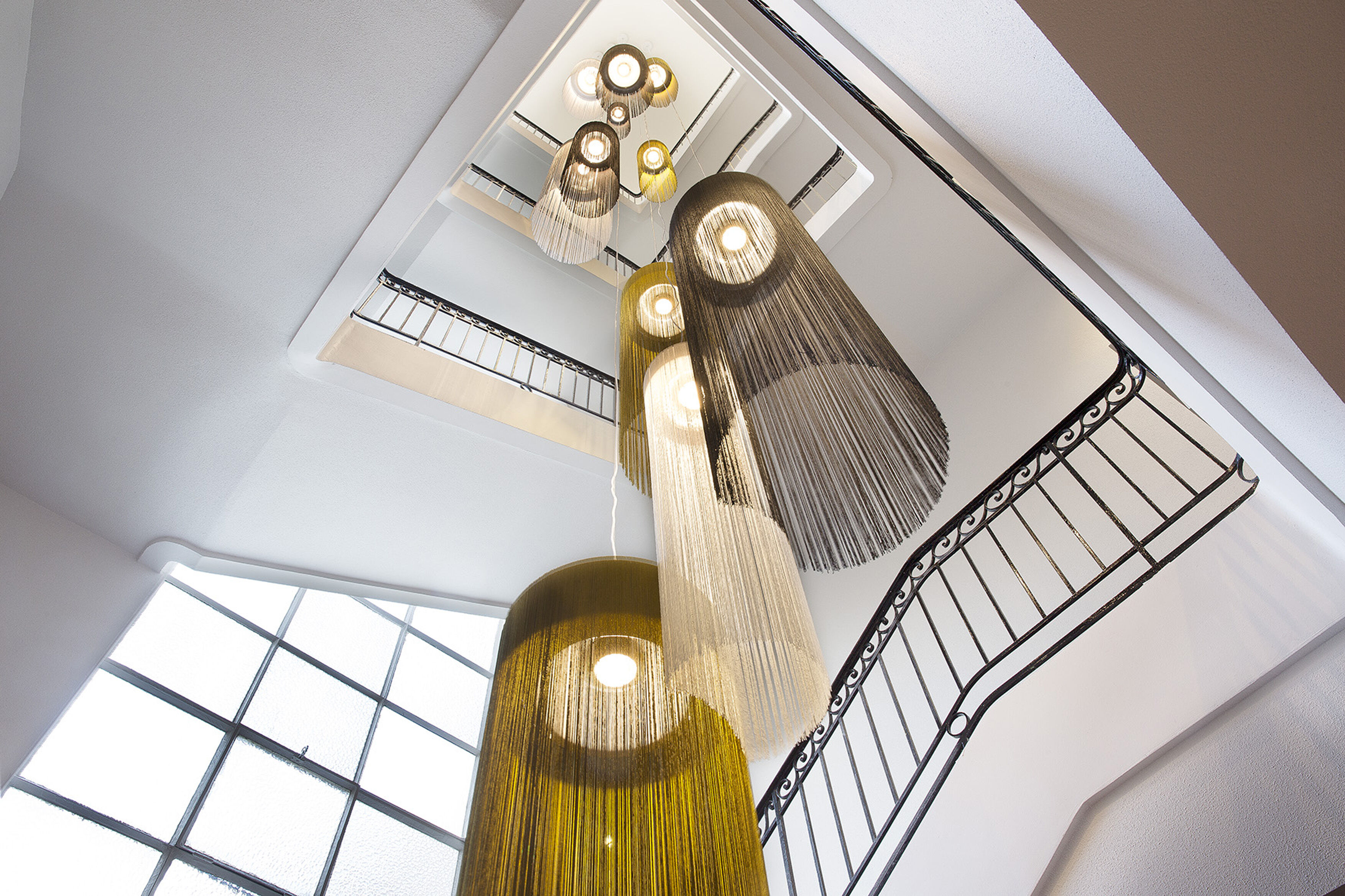 Pendant swing one 9028-07 chrome & purple strings