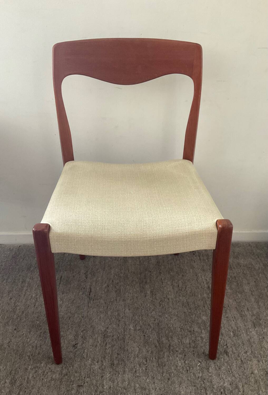 Chaise scandinave en teck