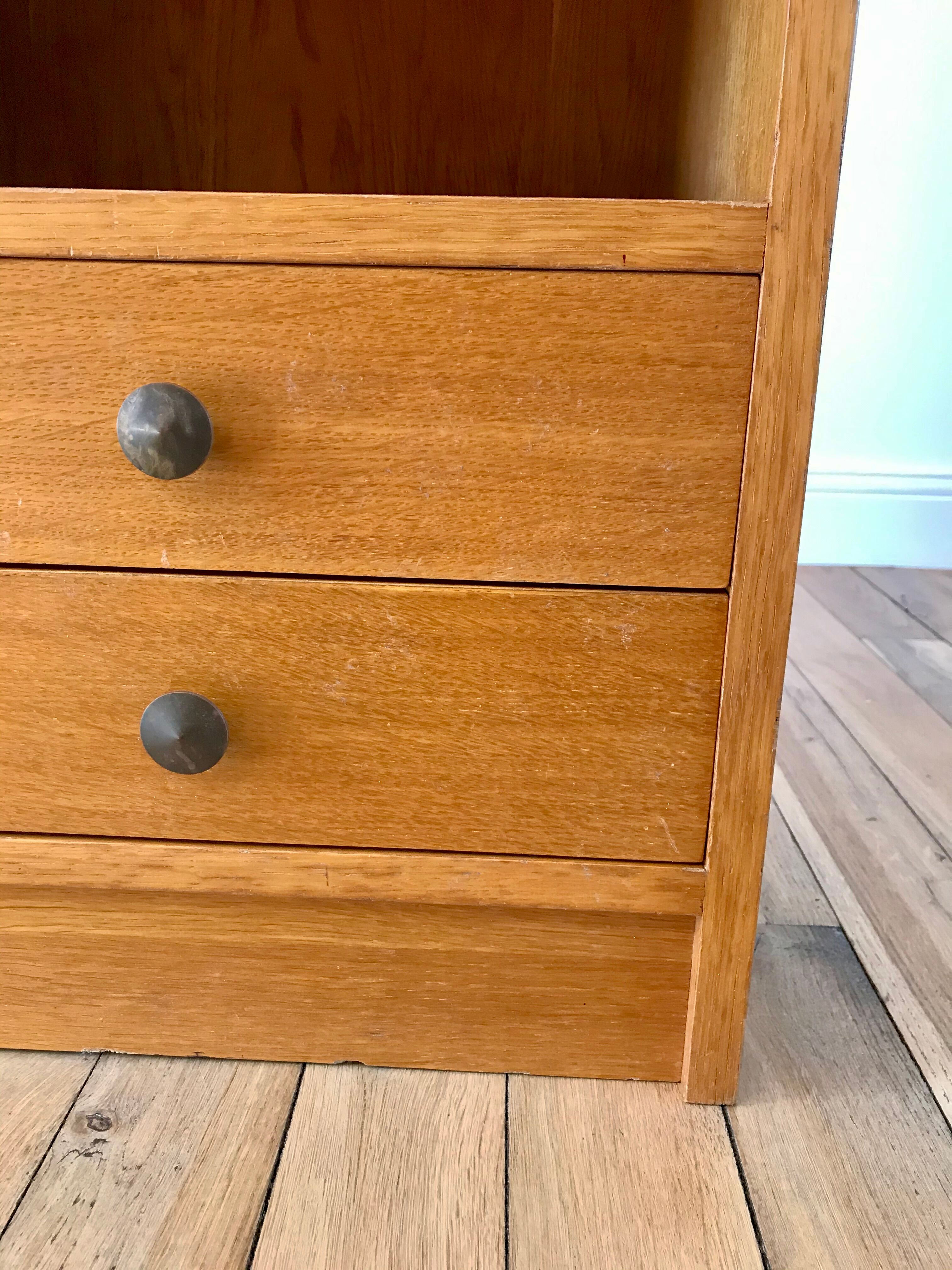 Storage in oak veneer 50s