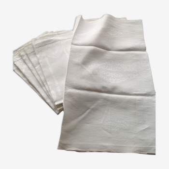 Série de 6 anciennes grandes serviettes damassees