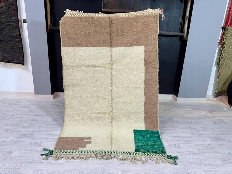 Traditional handmade Azilal rug size 200 x 300 cm