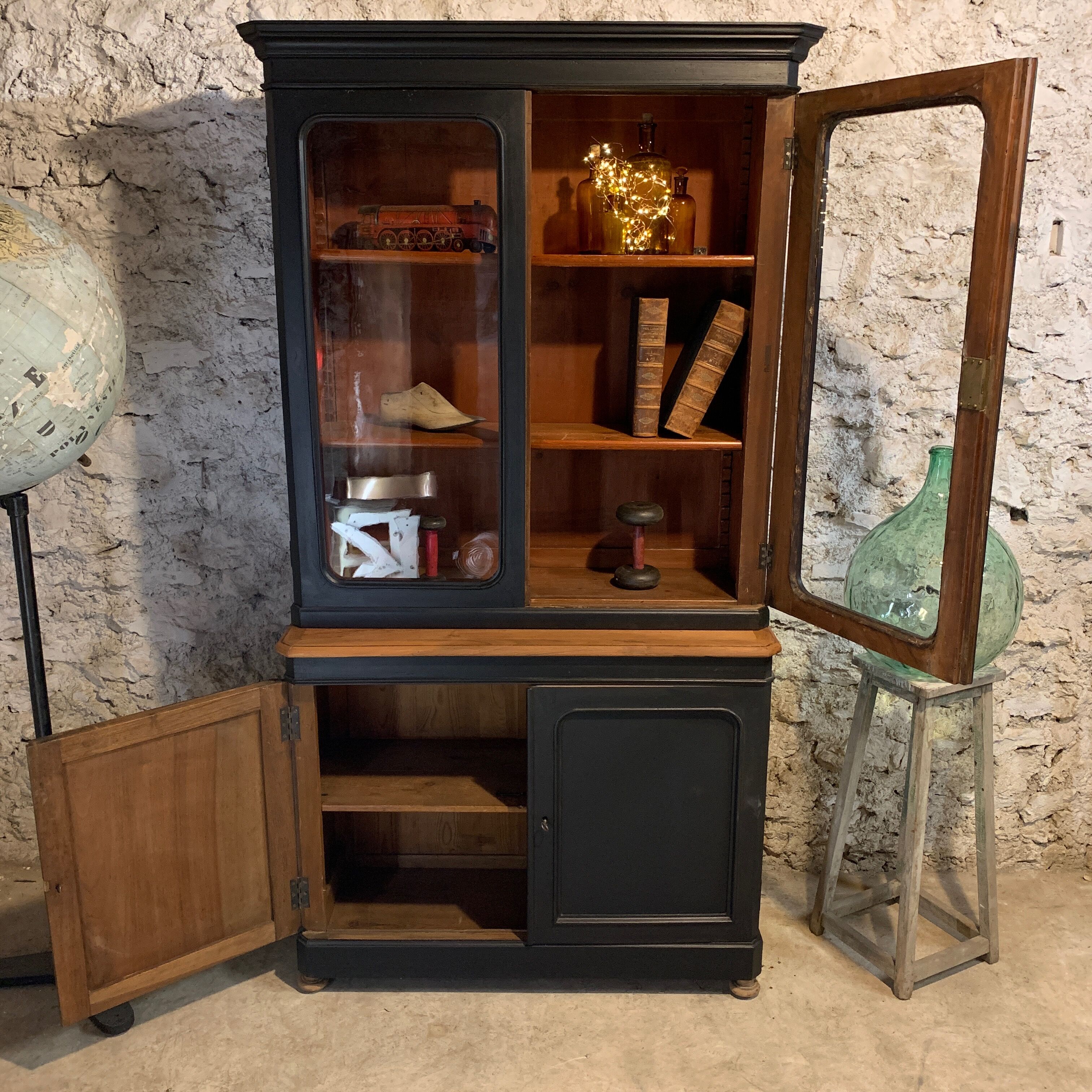 Black library showcase