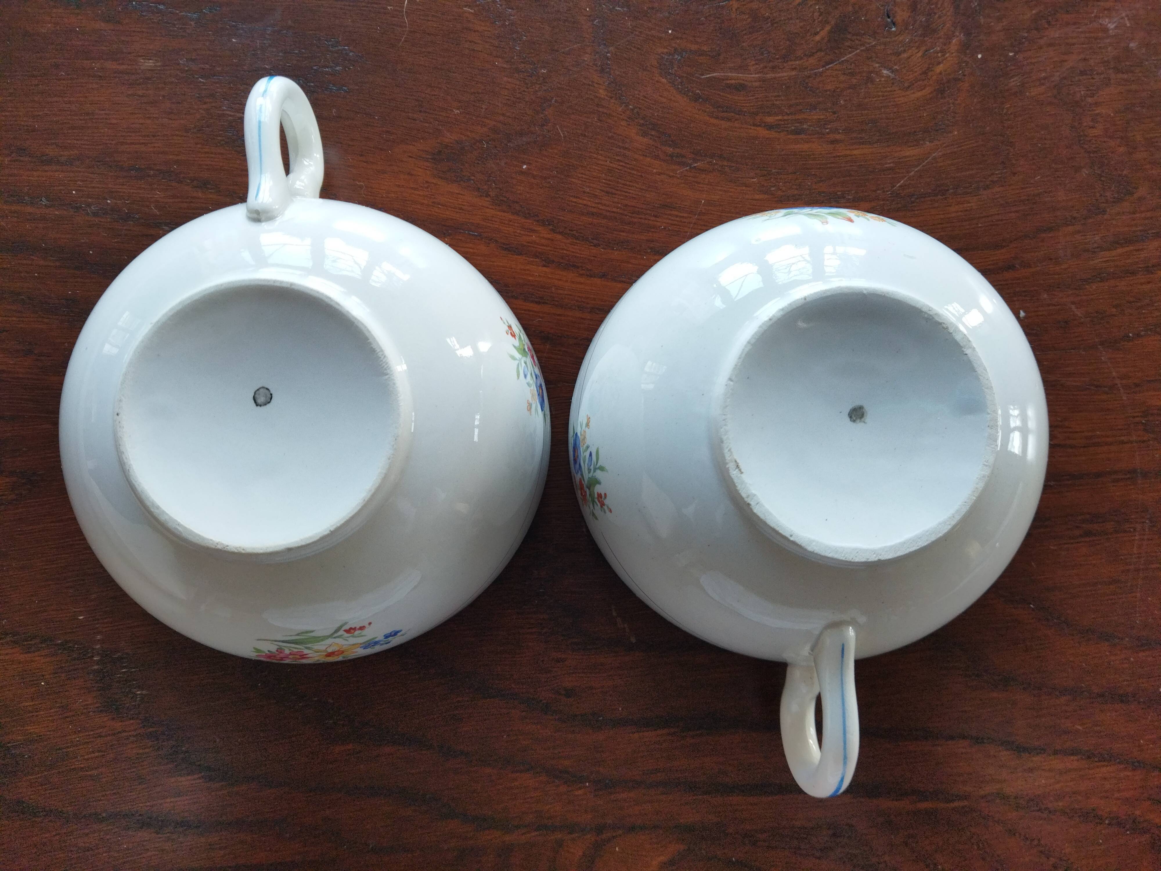 Two Salins earthenware lunch cups