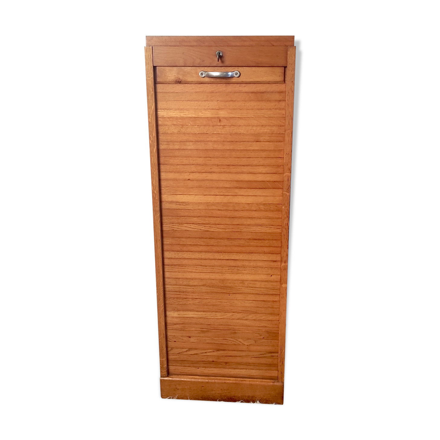 Meuble classeur à porte rideaux en chêne