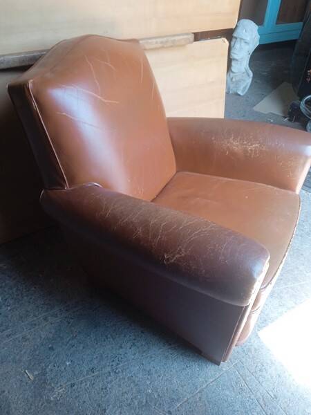 Vintage leather club chair