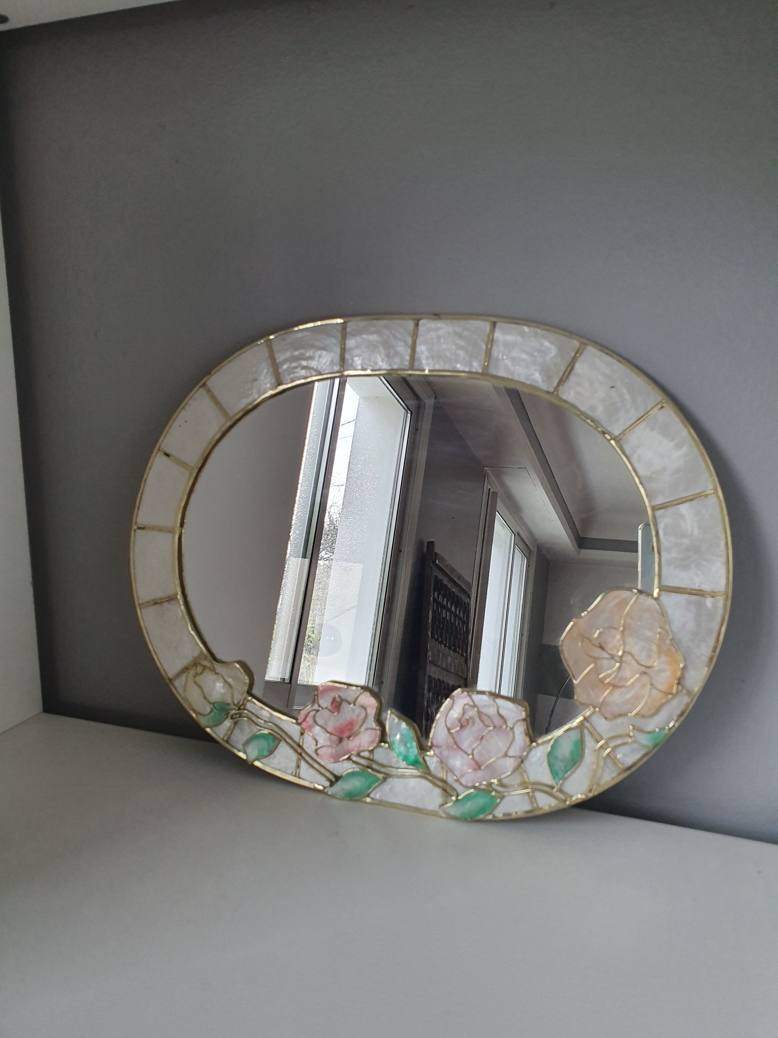 Mother-of-pearl mirror