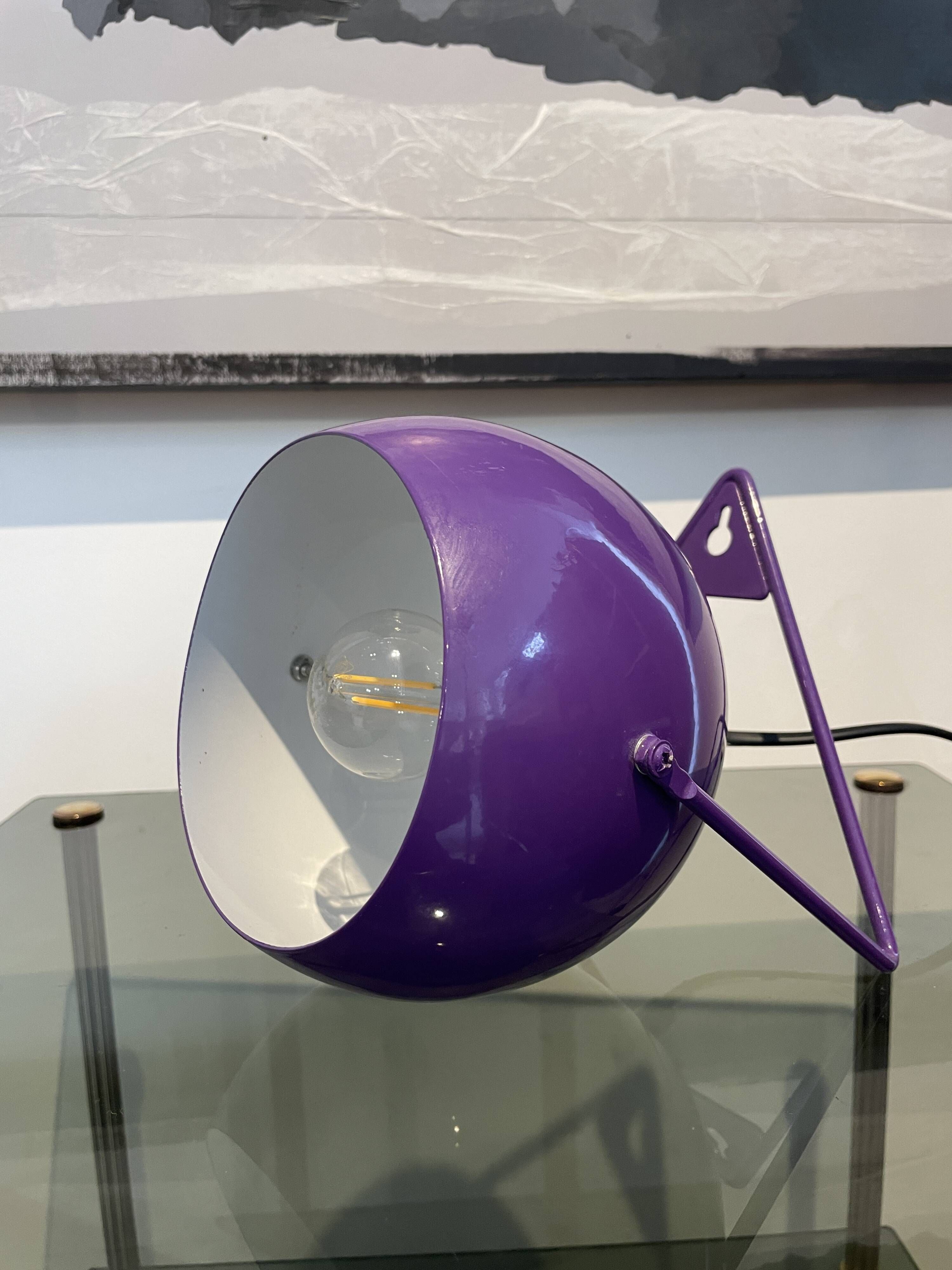 Metal eyeball lamp