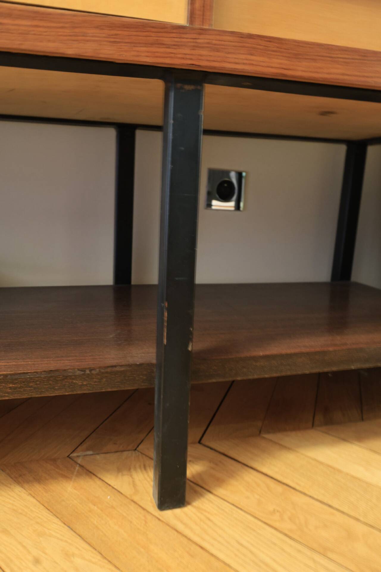 Grande enfilade en placage de palissandre et frêne