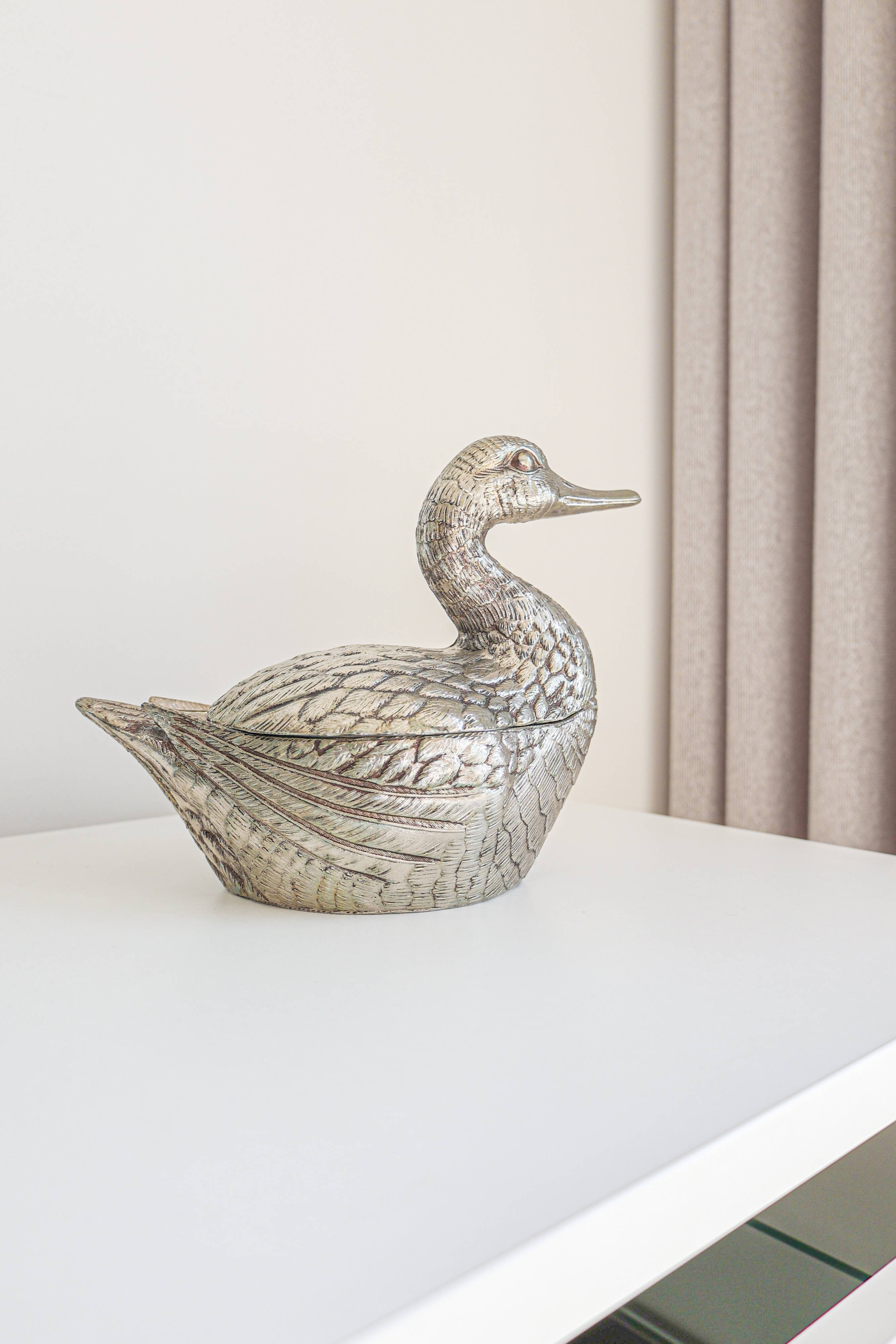 Vintage swan ice bucket by Mauro Manetti, Italy, 1970s