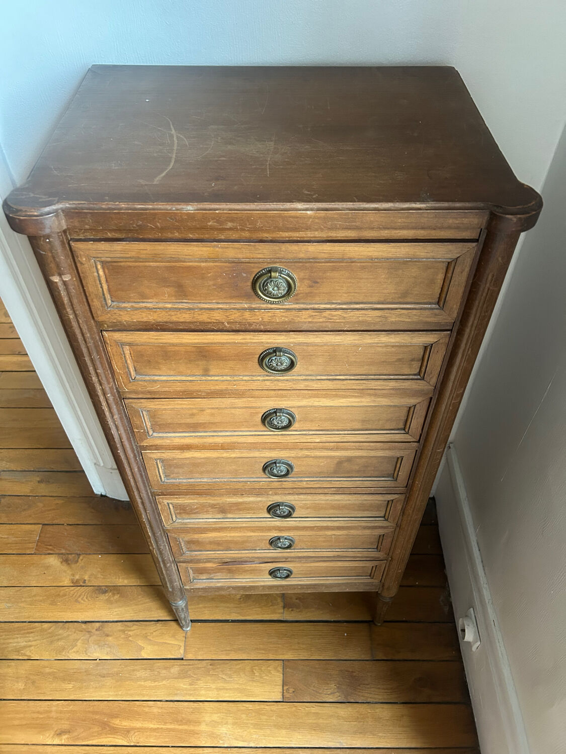 Louis XVI style chest of drawers – 7 drawers – solid wood and brass