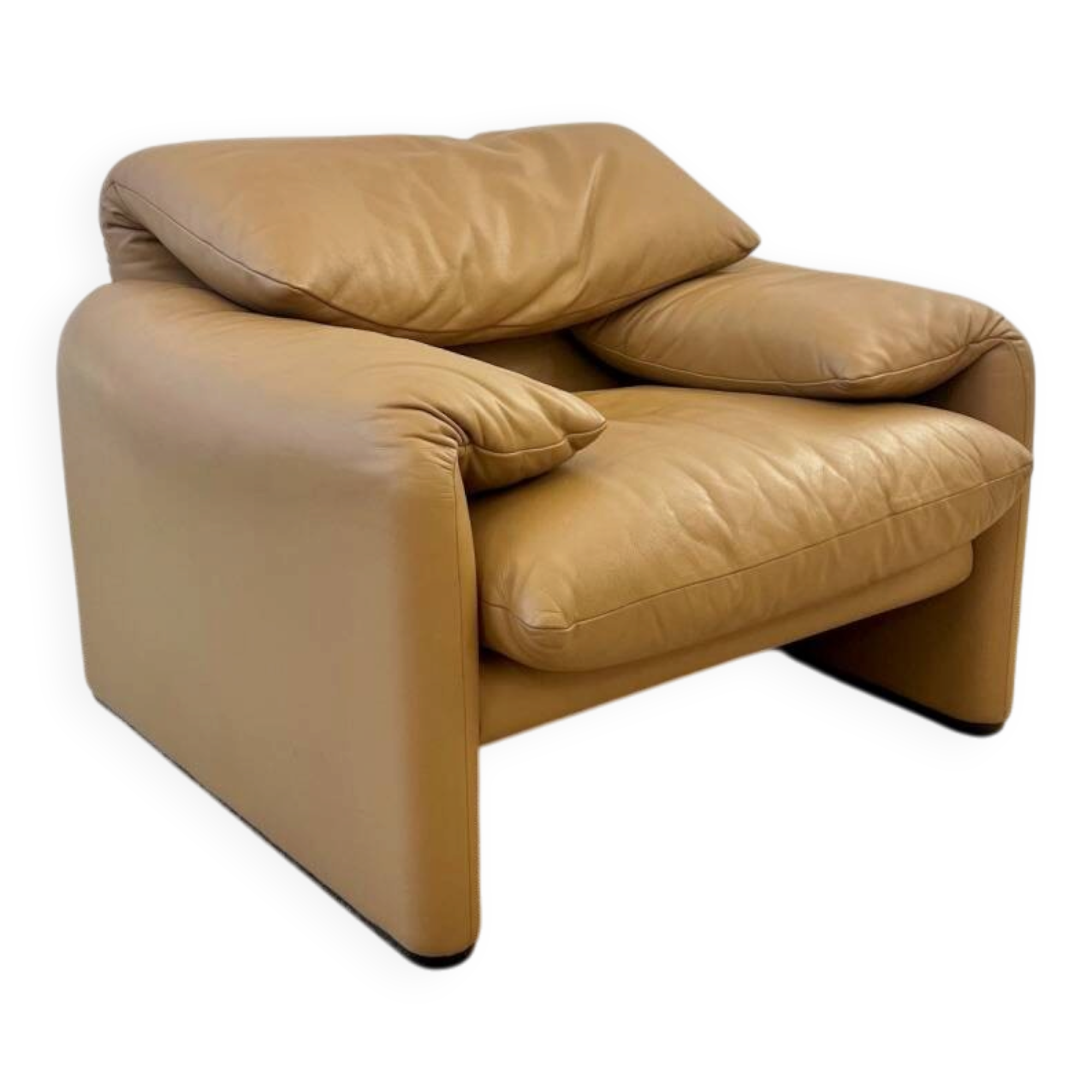 Maralunga Armchair cognac leather Cassina 1970s