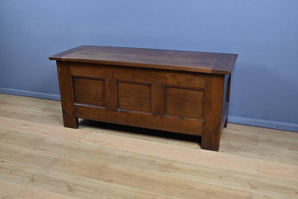 Chestnut crib – late 19th century