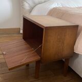 2 tables de chevet en bois