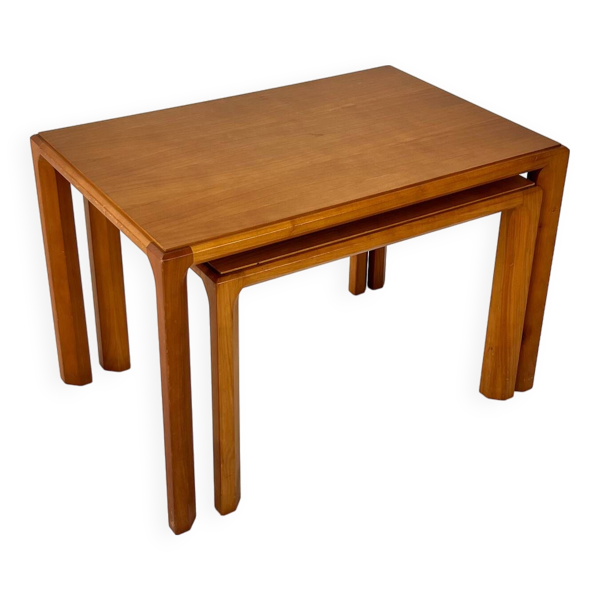 Tables d'appoint anthroposophiques en bois de cerisier, années 1970