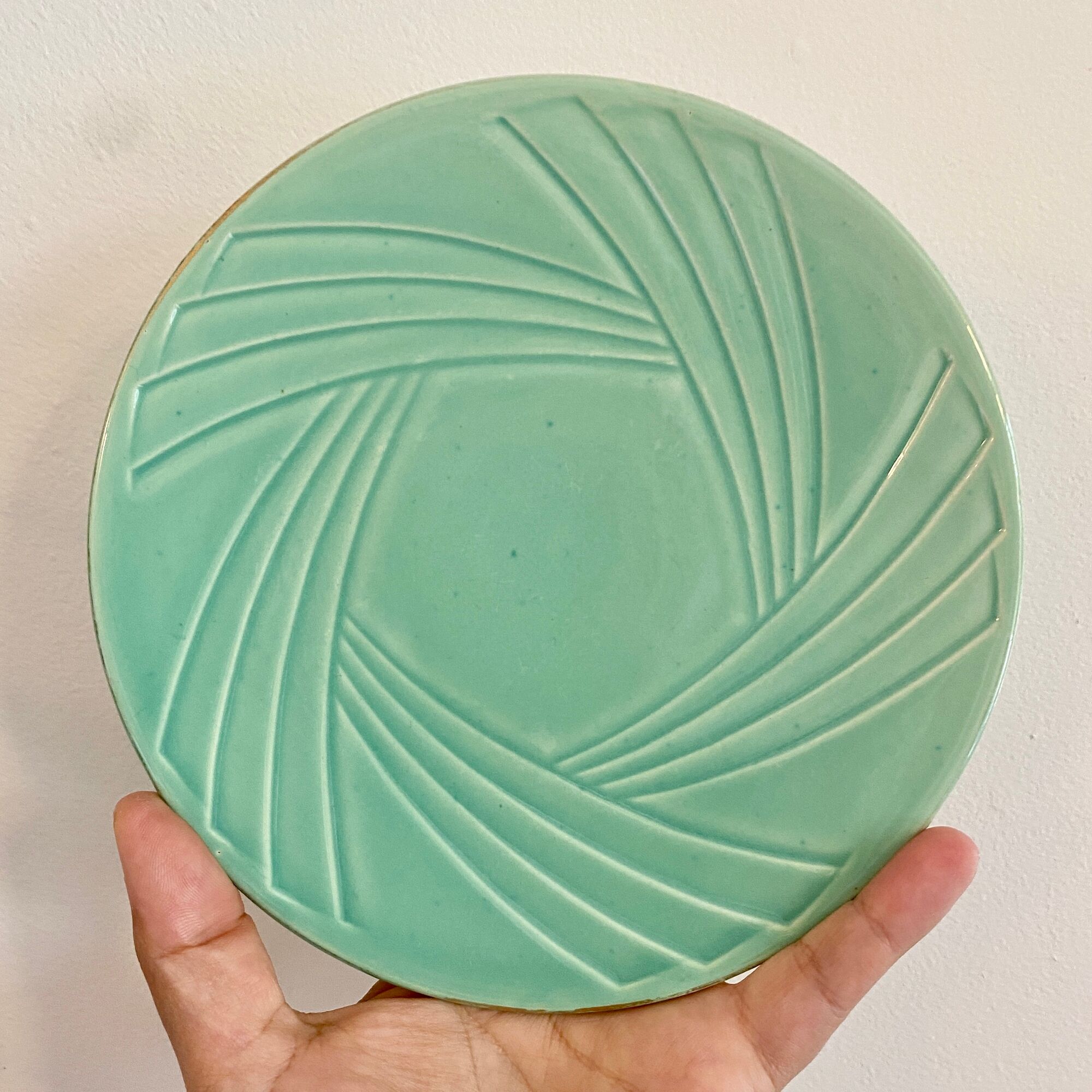 Set of 6 vintage art deco mint and gold desseet plates