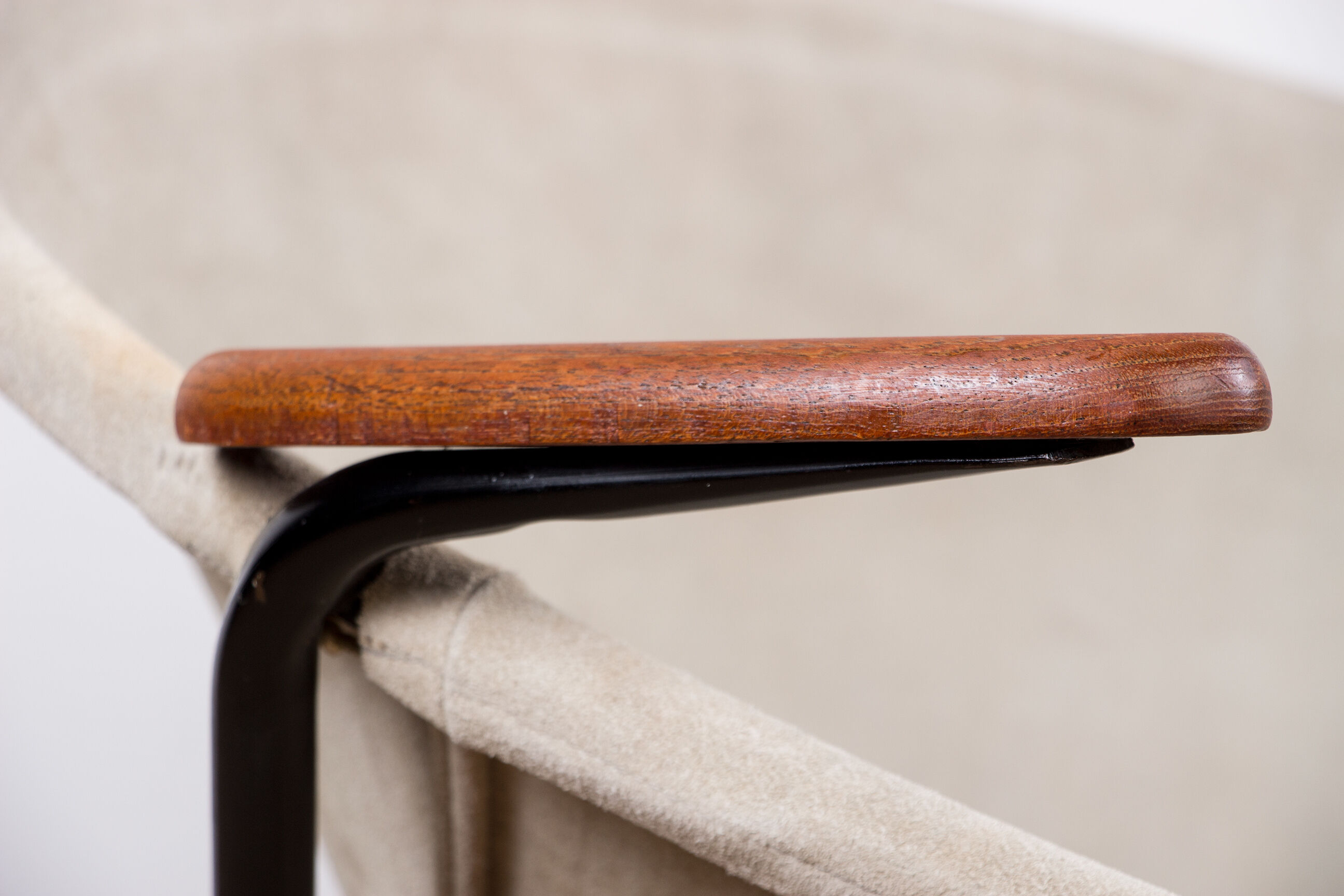 Danish armchair in Leather, Steel and Teak, Balloon model by Hans Olsen 1960.