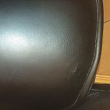 Lounge Chair by Charles & Ray Eames