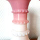 Paire de vases en opaline de foire vers 1920