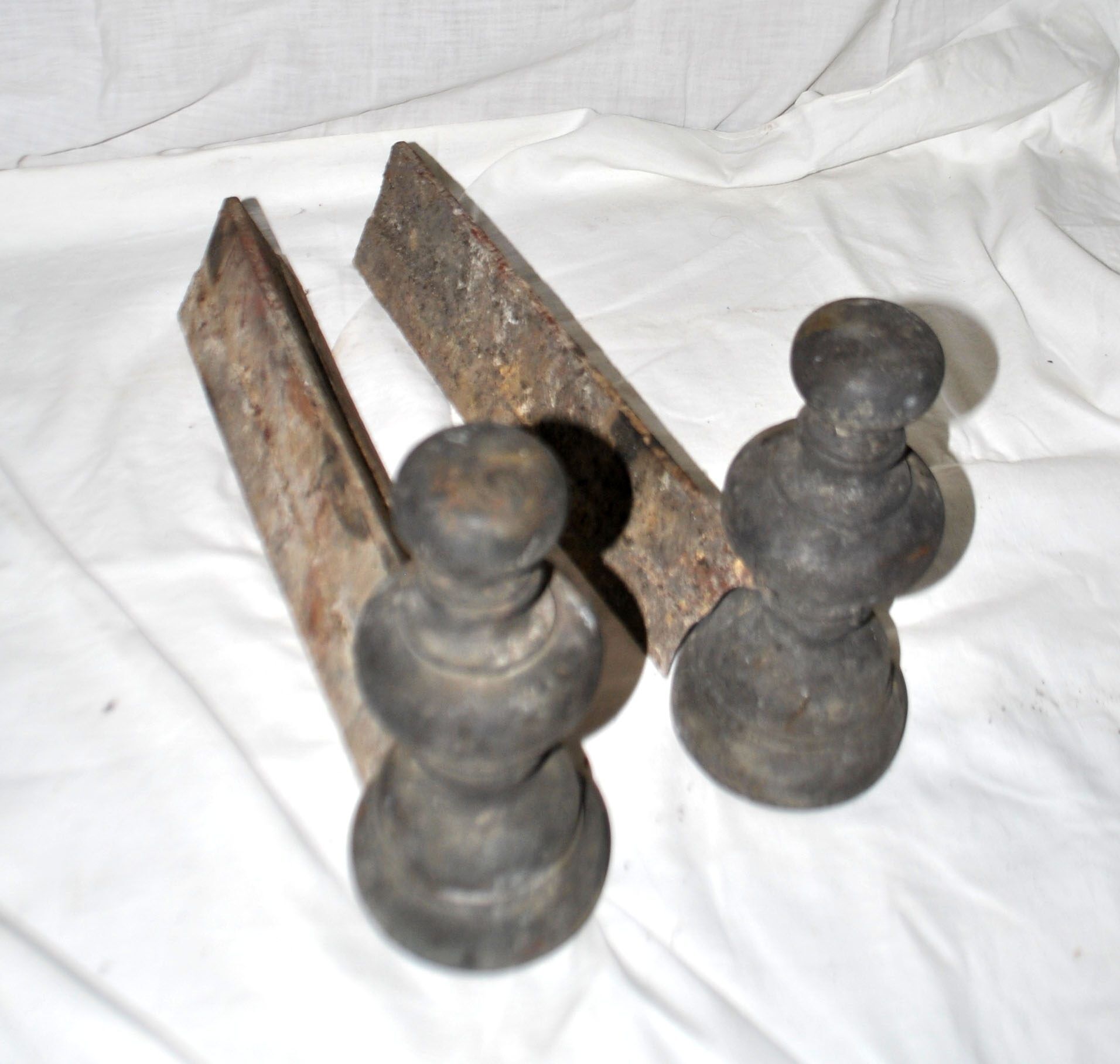 Cast iron fireplace grates