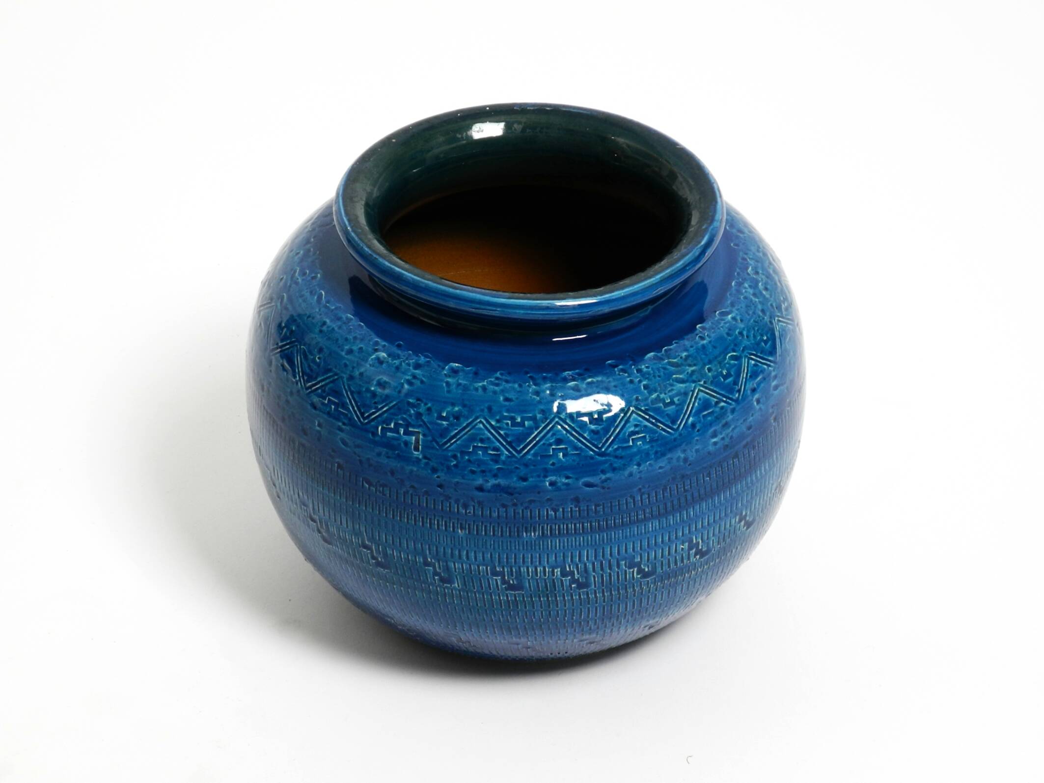 Magnifique vase en céramique Rimini Blu des années 1960 par Aldo Londi pour Bitossi Italie.