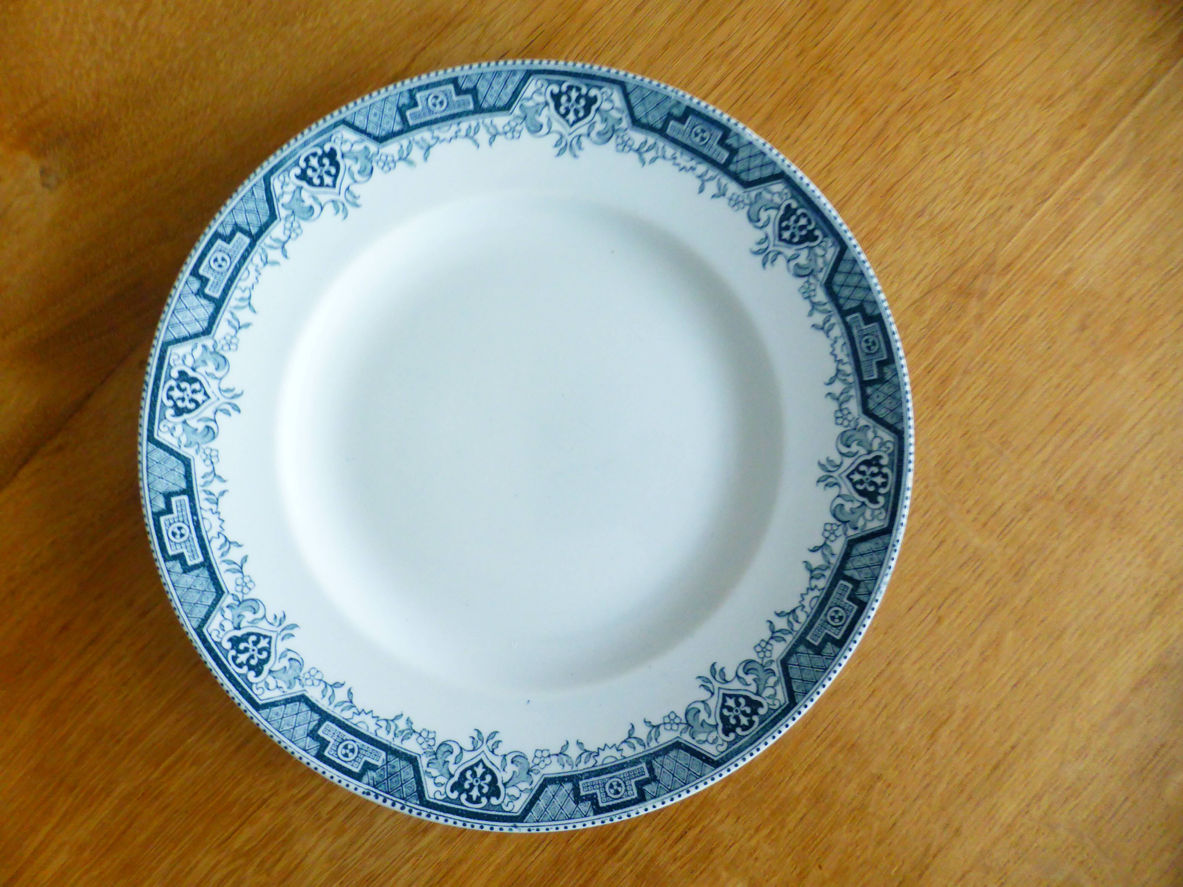 1 flat plate St amand et Hamage in iron earth model Morocco 221245