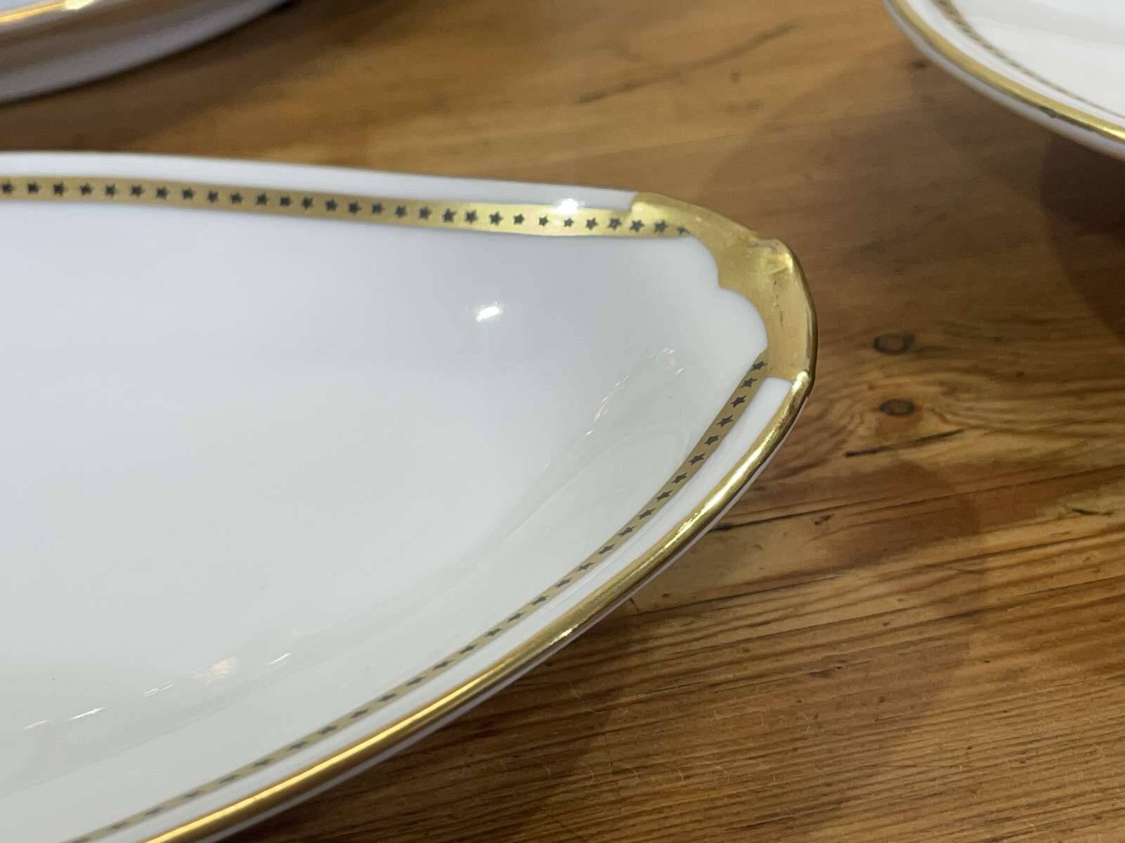 Service en porcelaine de Limoges - 107 pièces - années 1960